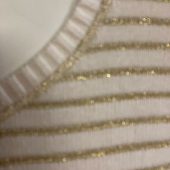 Liz Claiborne Sweater - Picture 2 of 4